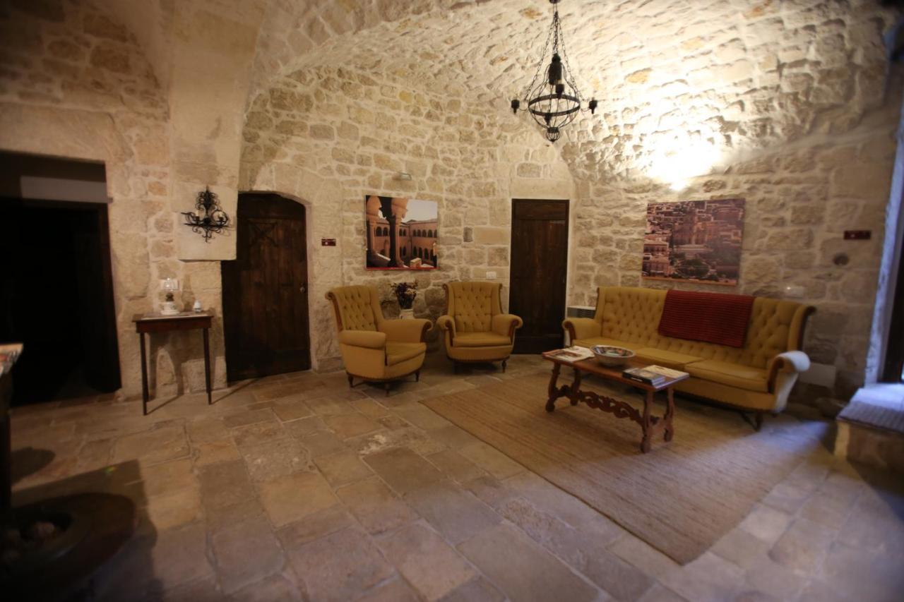 Case-Grotte Degli Avi, Esperienza Abitativa In Grotta Modica Bagian luar foto