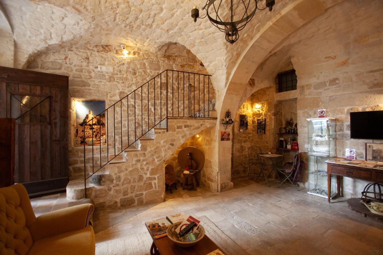 Case-Grotte Degli Avi, Esperienza Abitativa In Grotta Modica Bagian luar foto