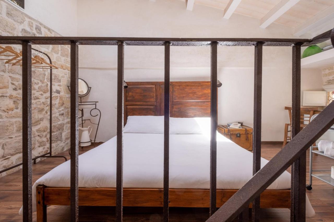 Case-Grotte Degli Avi, Esperienza Abitativa In Grotta Modica Bagian luar foto